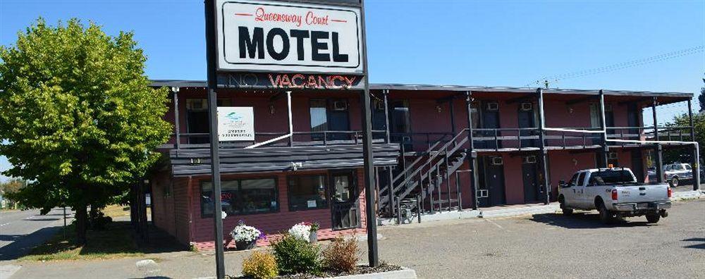 Queensway Court Motel Prince George Exteriér fotografie
