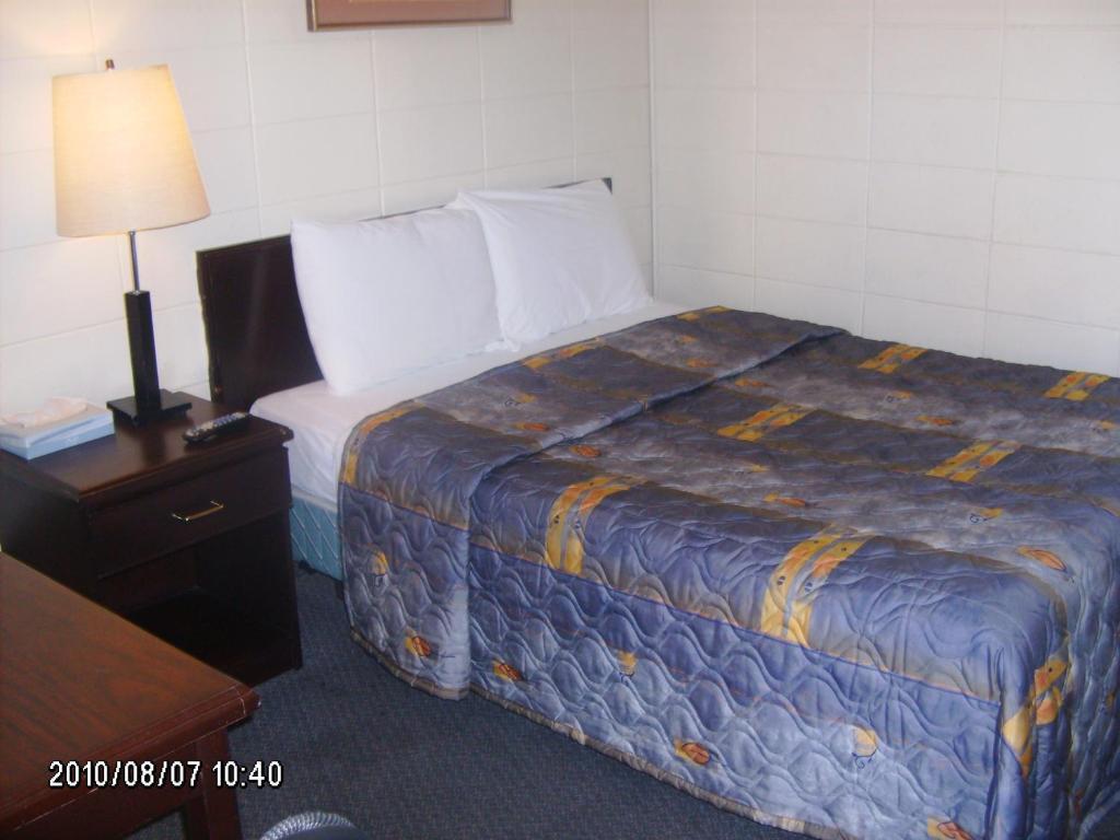 Queensway Court Motel Prince George Exteriér fotografie