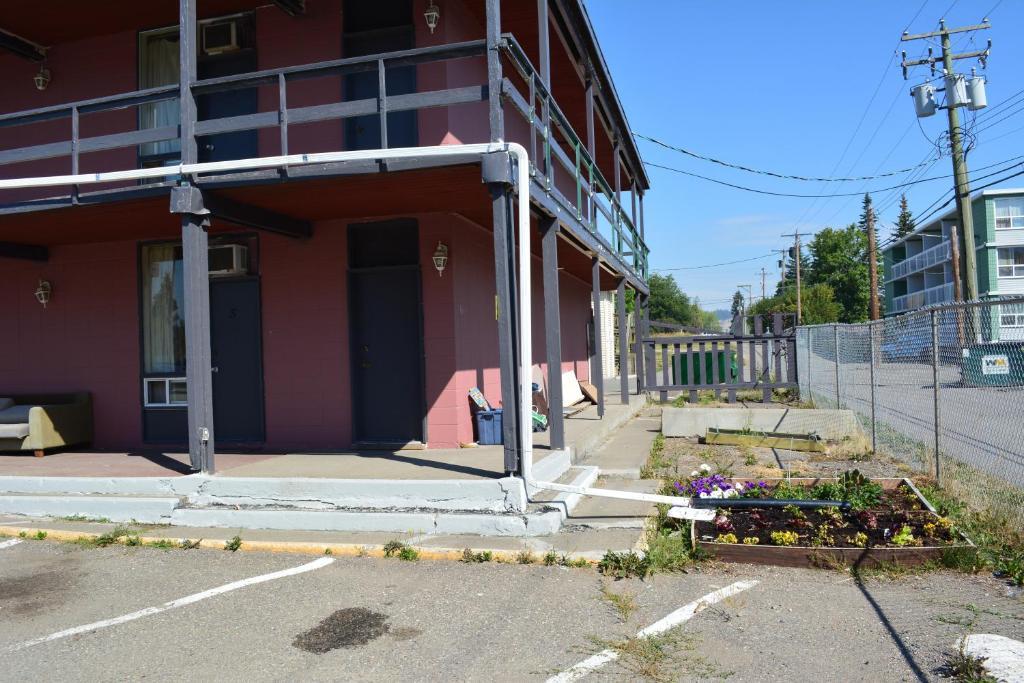 Queensway Court Motel Prince George Exteriér fotografie